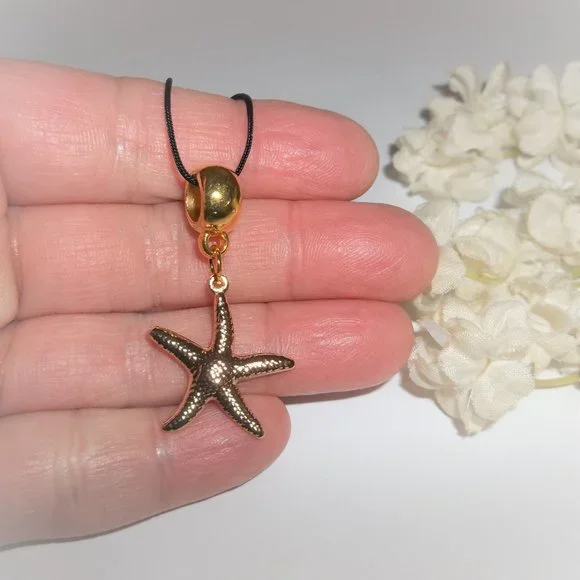 Gold Starfish Necklace Beach Theme Charm Pendant Medallion Cord Necklace A590 - Picture 7 of 10